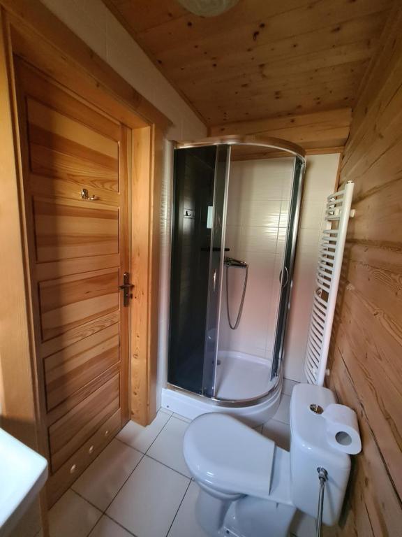 Koupelna v ubytování Tęczowe Wzgórze