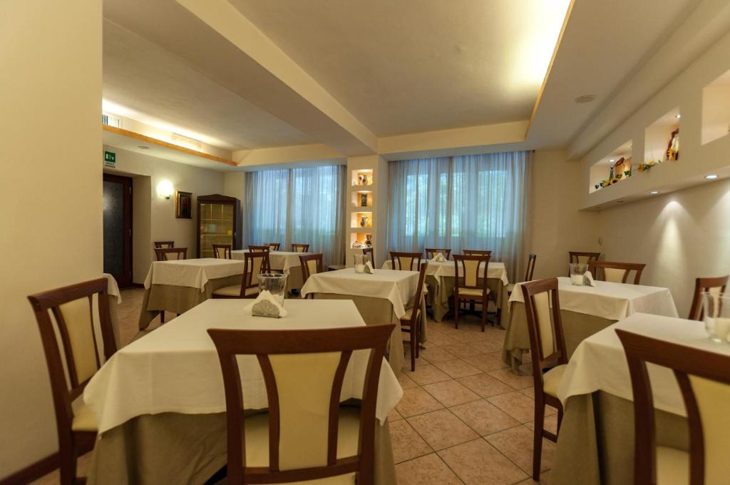 Restaurace v ubytování Hotel Orsini