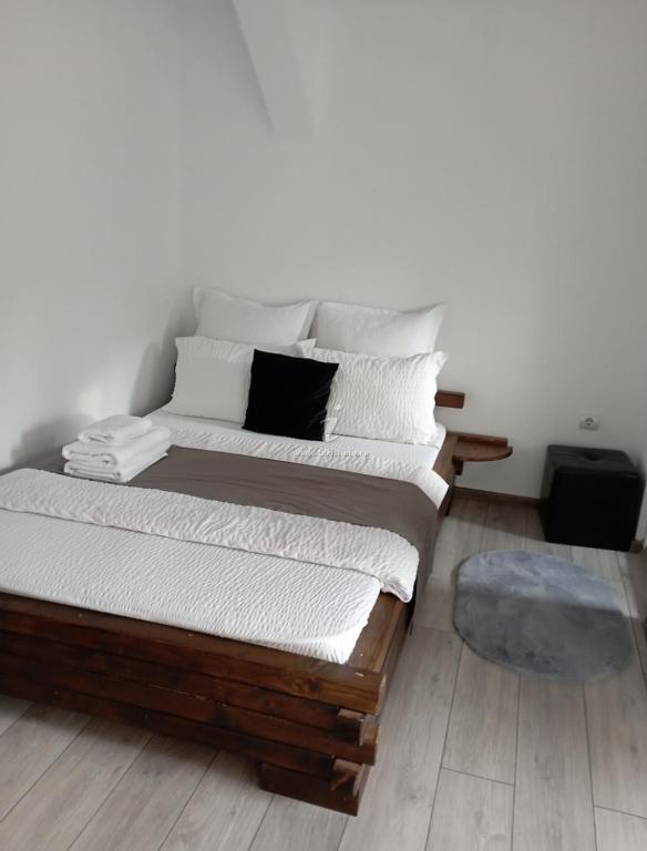 Postel nebo postele na pokoji v ubytování Casa Cătă&Daria duplex