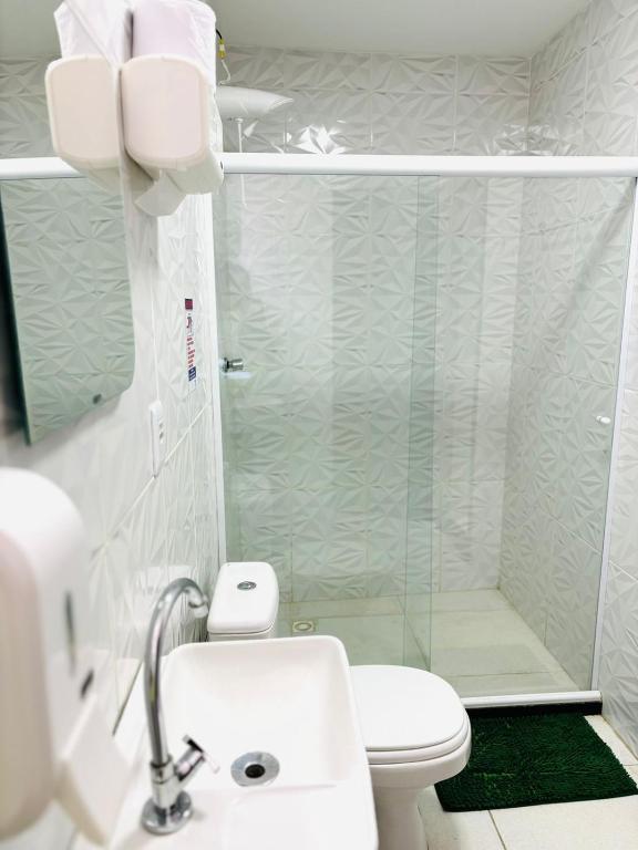 Koupelna v ubytování Hostel Recanto da Paciência