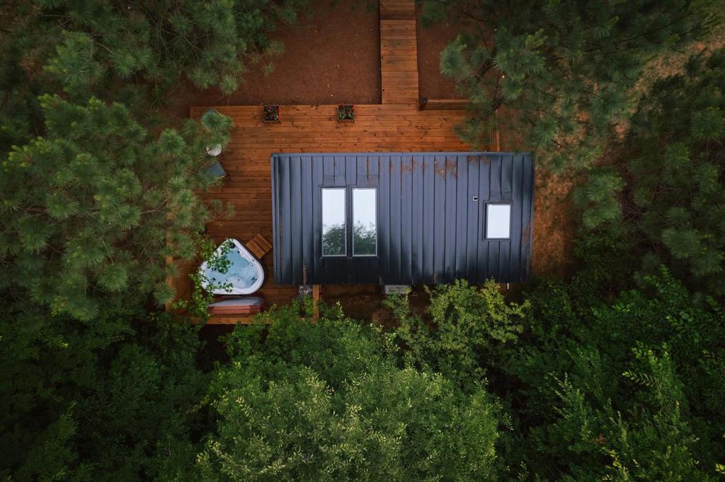 Zahrada ubytování Whispering Pines