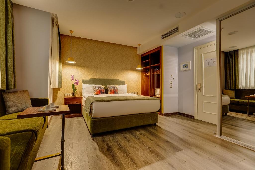 Sometimes Hotel Taksim - 19