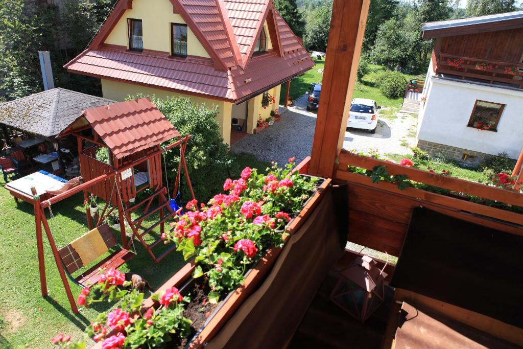 Vonkajšia záhrada v ubytovaní Vila Katarína 151