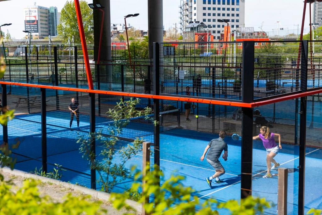 Holiday Inn Express Amsterdam - Sloterdijk Station by IHG - Resim 37