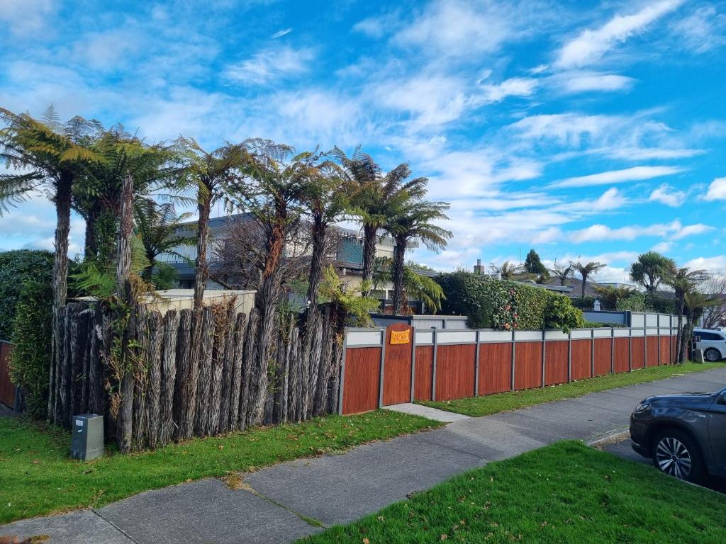 Home with spa, sauna, garden in prime location - Resim 11