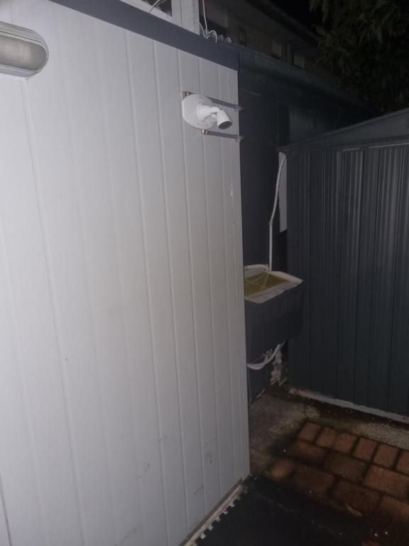 Home with spa, sauna, garden in prime location - Resim 21