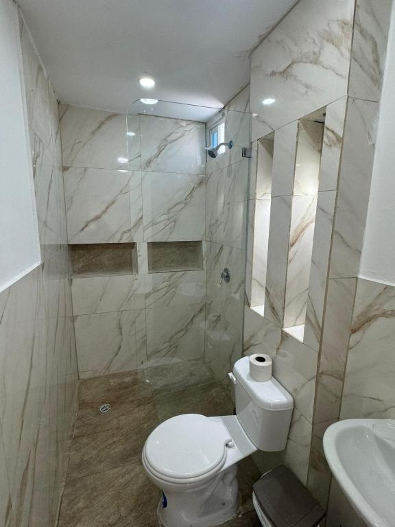 Koupelna v ubytování Hostal Las Orquideas 2