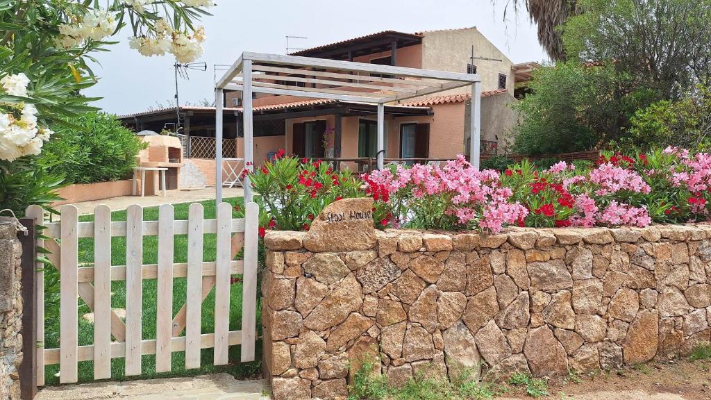 Κήπος έξω από το Sissi House - Trilocale con Giardino - Porto Pollo