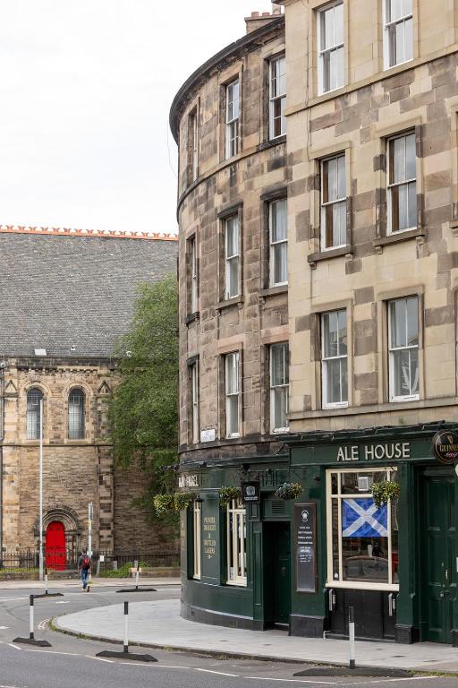 The Broughton Townhouse - Resim 26