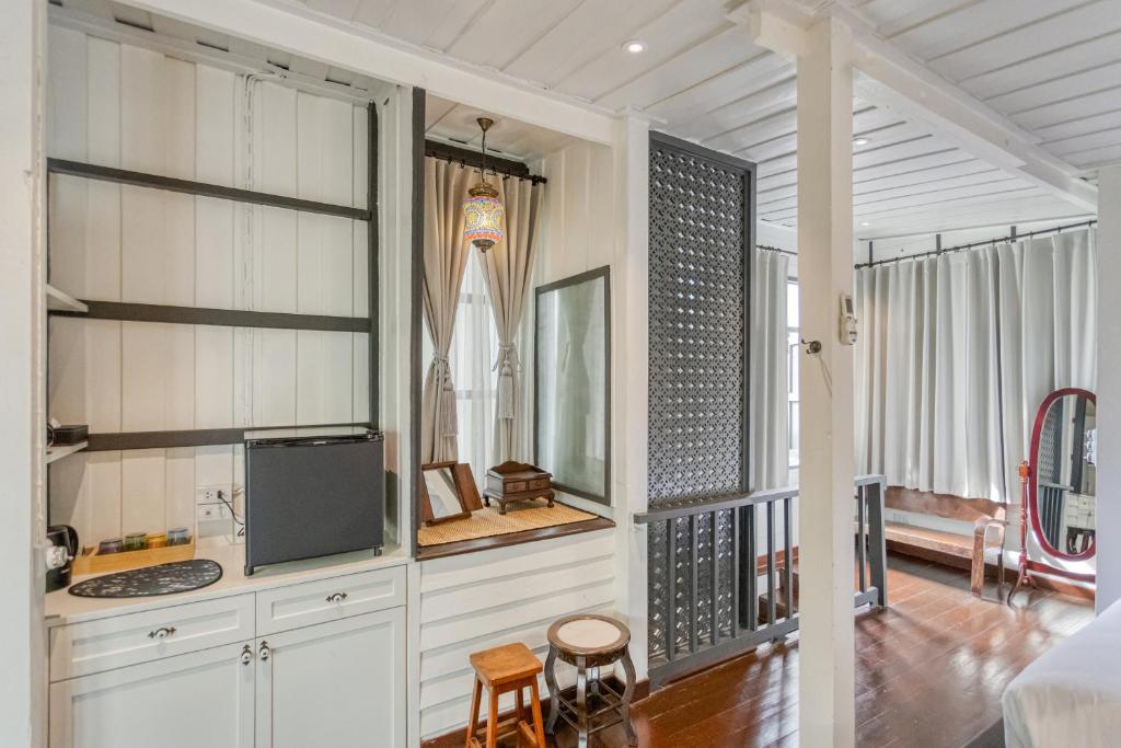 Priya Boutique House - 2