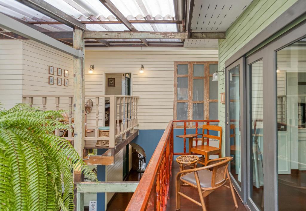 Priya Boutique House - 14