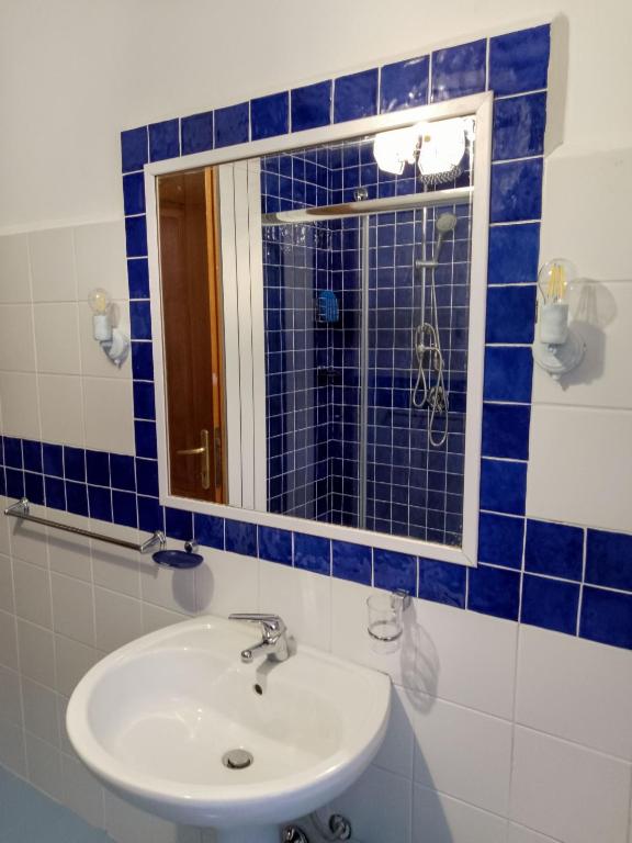 Koupelna v ubytování La Casa dei Nonni