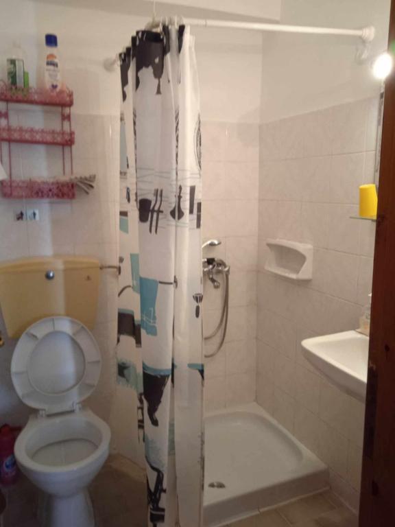 ΜΑΧΗ Ενοικιαζόμενα δωμάτια - 6