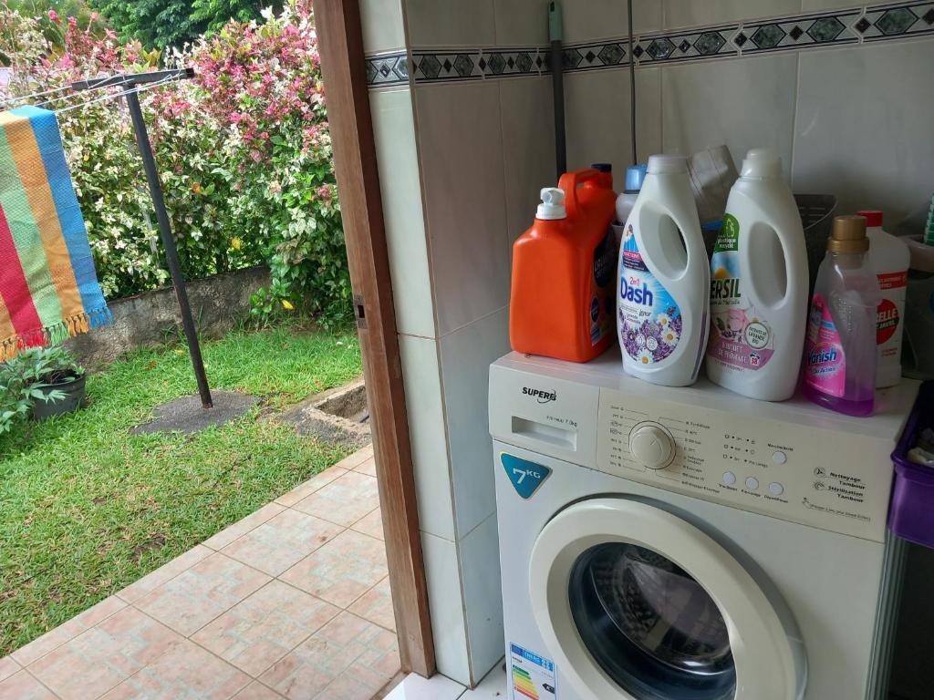 Foto Uturoas asuva majutusasutuse B&B chez Maeva, bord de mer privé galeriist