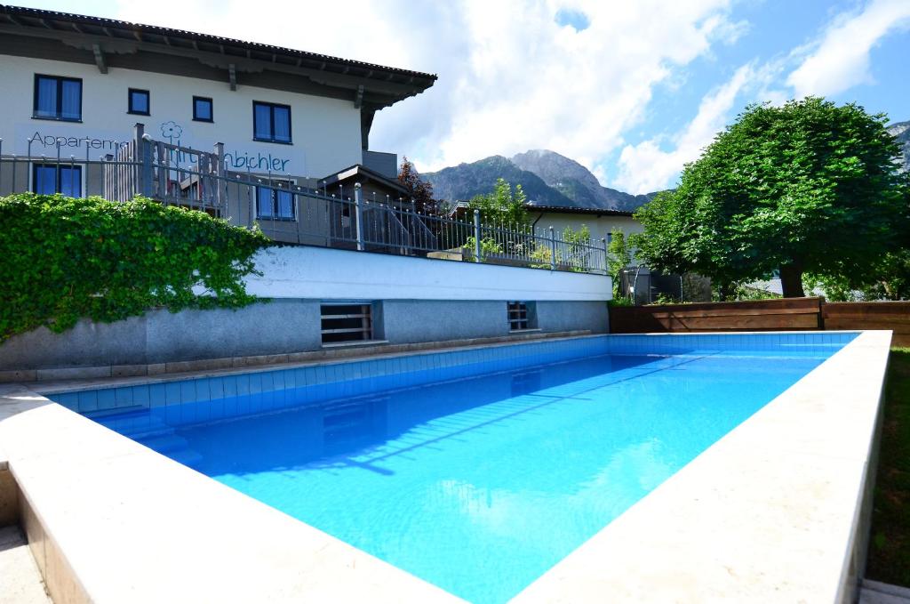 Bazén v ubytovaní Appartements Hitzenbichler alebo v jeho blízkosti