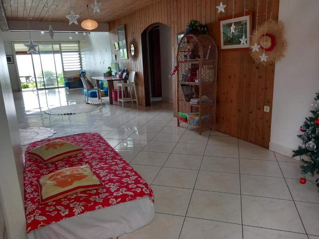 Voodi või voodid majutusasutuse B&B chez Maeva, bord de mer privé toas
