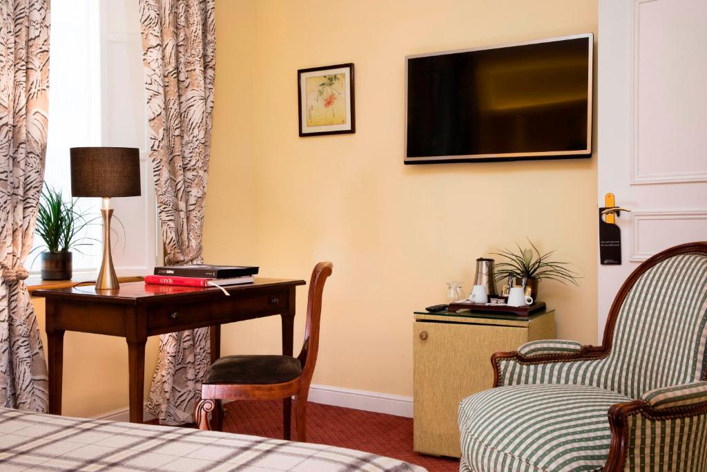 Le Relais Montmartre - Resim 35