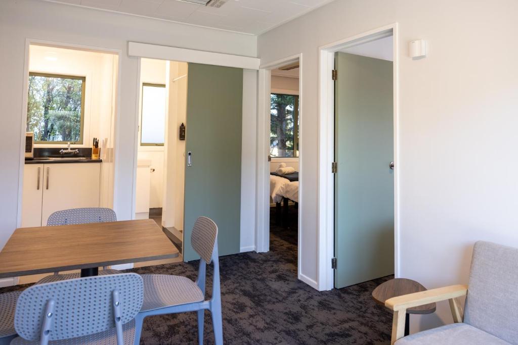 Haka House Wanaka - Resim 15
