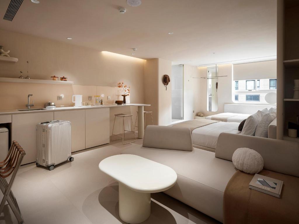 Posezení v ubytování Lore Hotel
