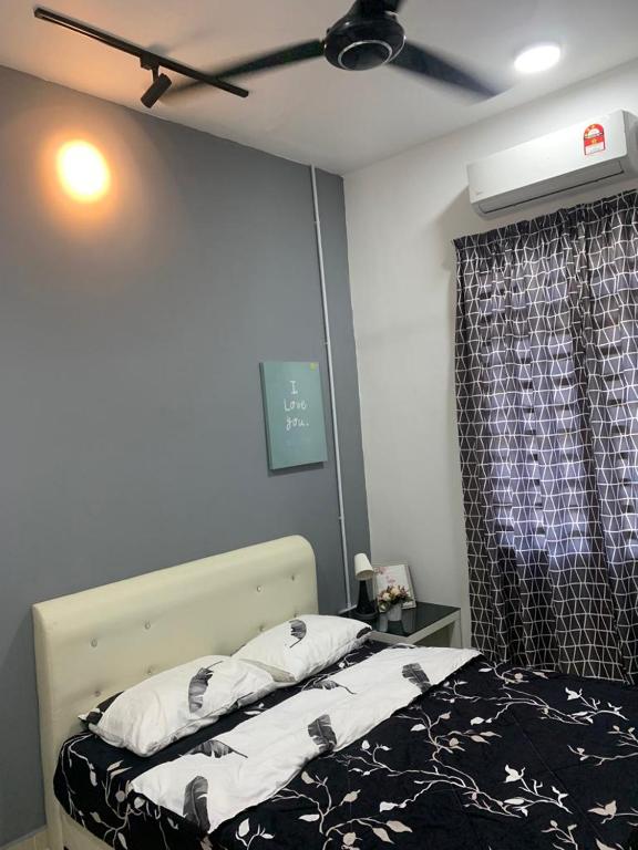 Nana OWL Homestay A & B Roomstay C & D - Three-Bedroom House