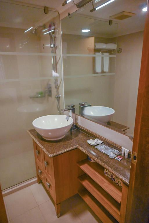 Royal Park Residence Hotel photo