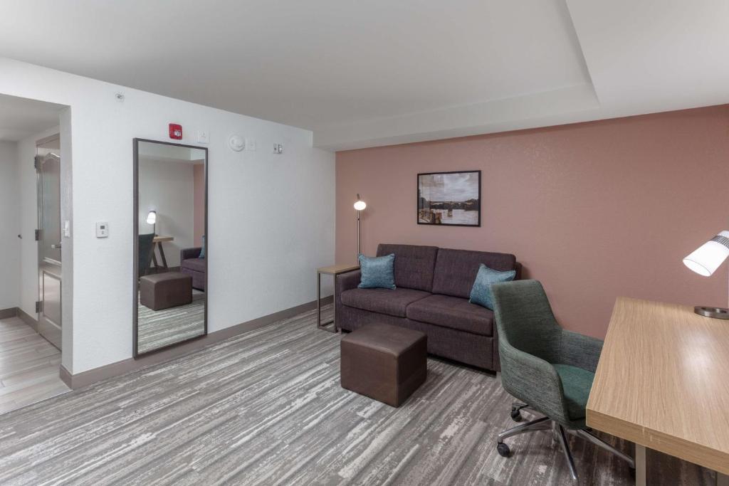 Hilton Garden Inn Columbus - Suite King Junior Avec Canapé-lit