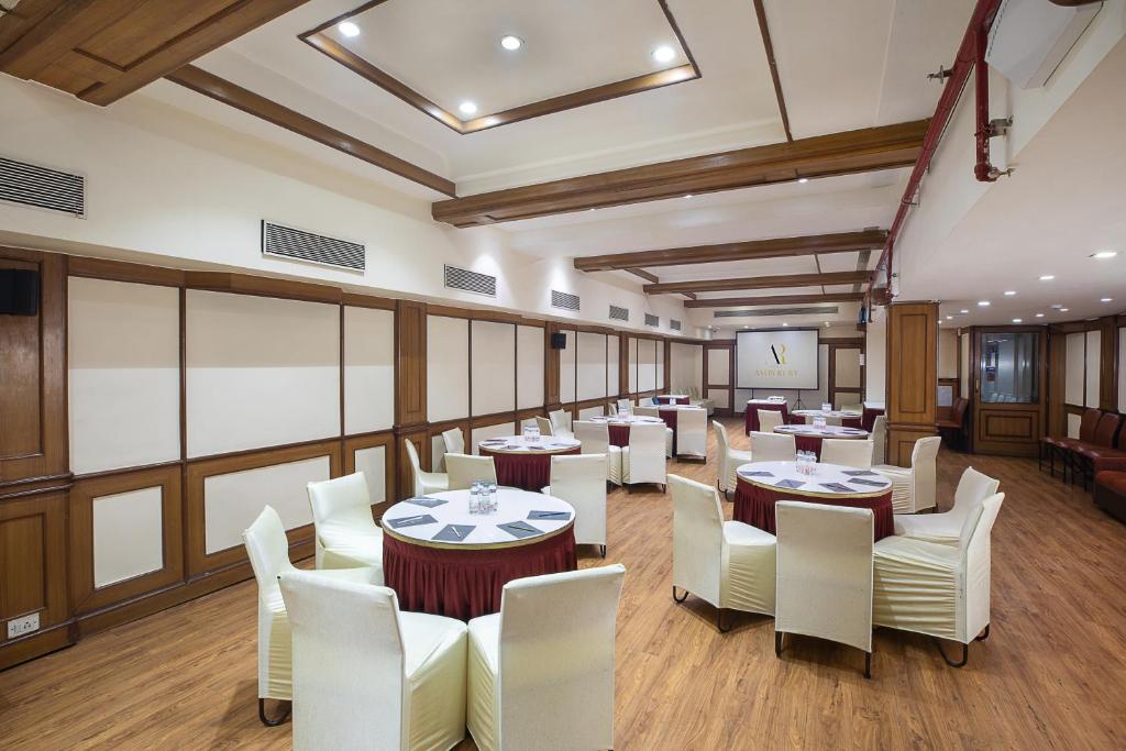 Posezení v ubytování Hotel Avon Ruby Dadar