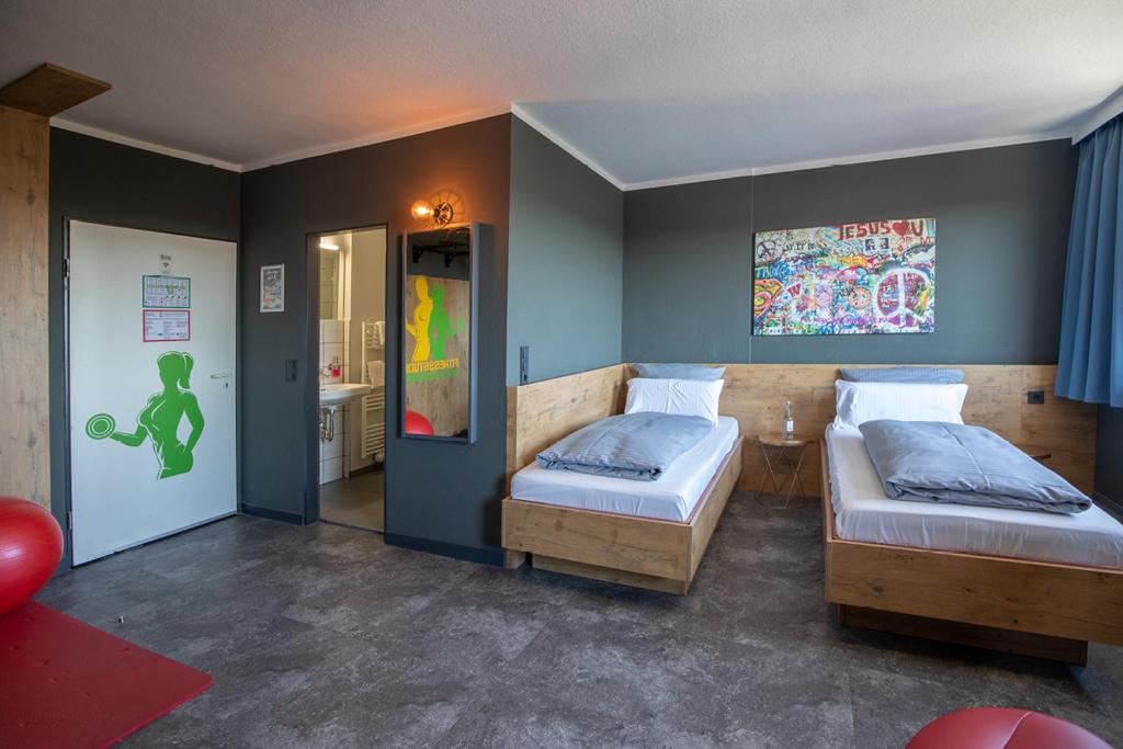 Hotel Mecklenheide - Resim 12