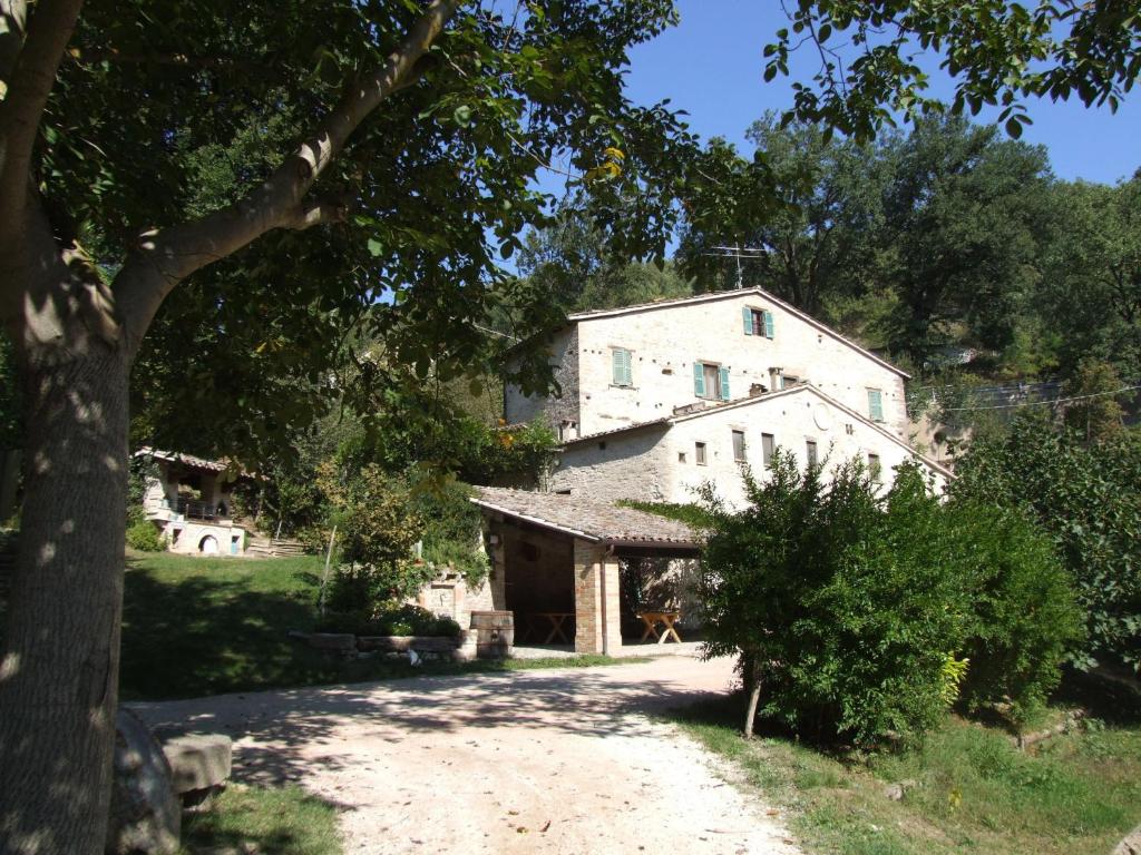 Budova, kde se the country house nachází