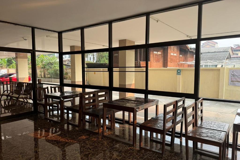 Budget Stars Hotel Chiang Mai - Resim 12