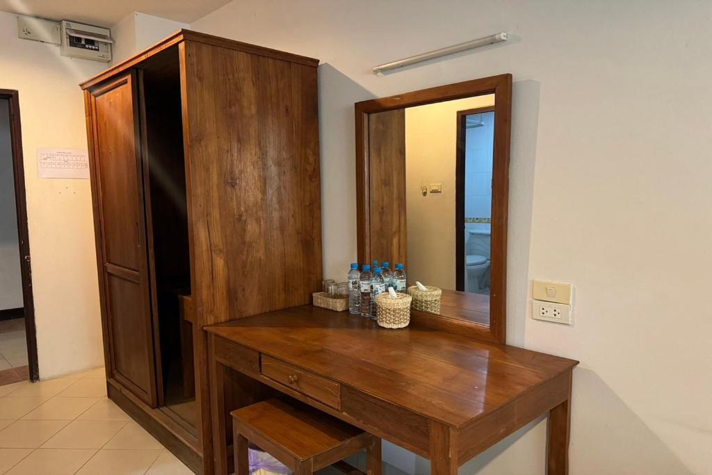 Budget Stars Hotel Chiang Mai - Resim 18