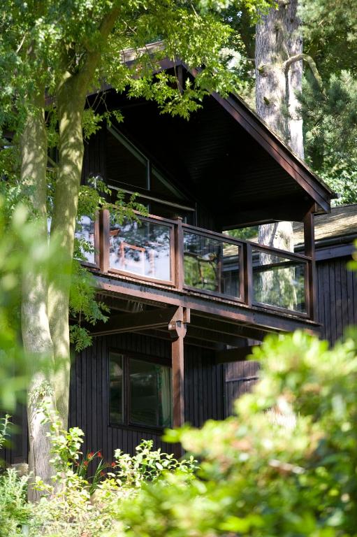 Rutland Hall Lakeside Lodges - Cottesmore Lodge