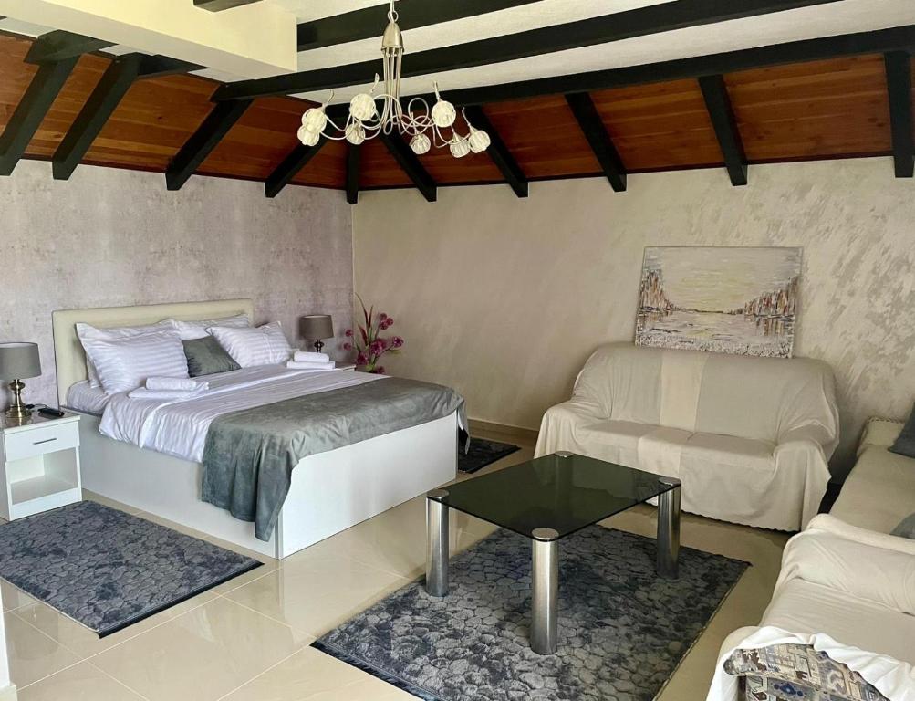 Postel nebo postele na pokoji v ubytování Moravska Obala - Prenoćište i Restoran