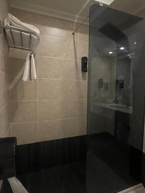 EmexOtel Kocaeli - Habitación Triple Estándar Con Vistas Al Mar