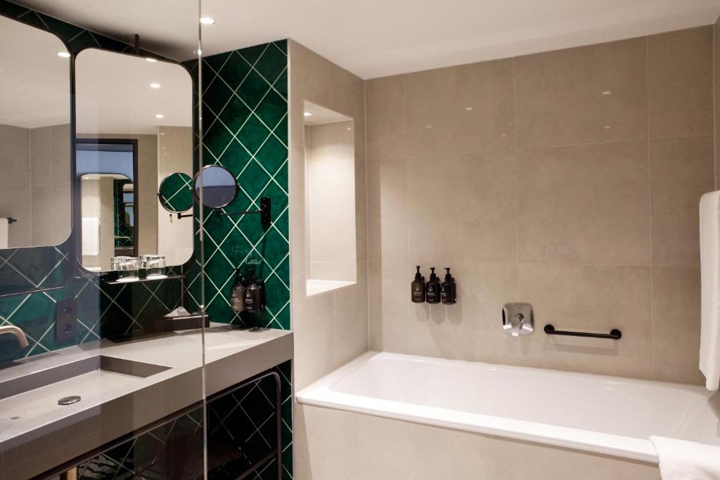 Hotel Indigo Berlin - East Side Gallery - Resim 26