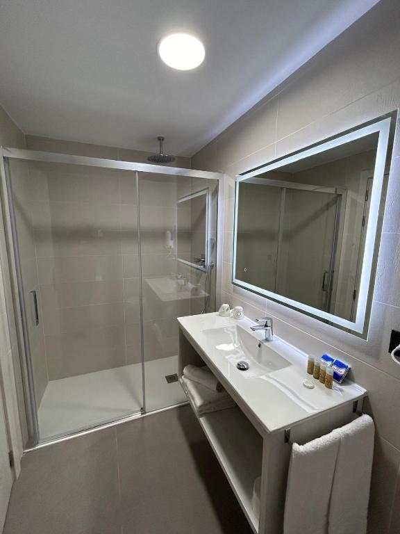 Koupelna v ubytování Hotel Javalambre