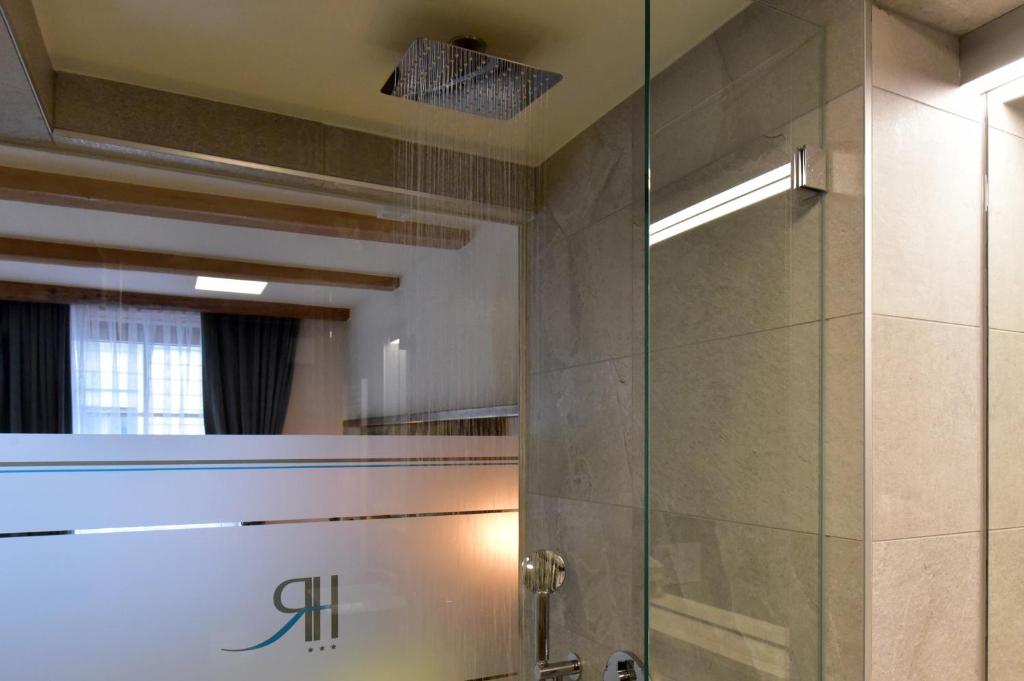 Koupelna v ubytování Hotel Rousseau
