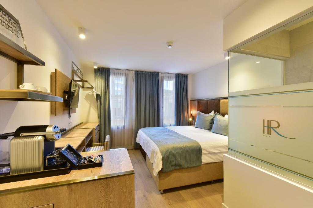 Hotel Rousseau - Resim 21