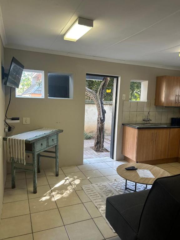 Guesthouse @ 31 Murray - 