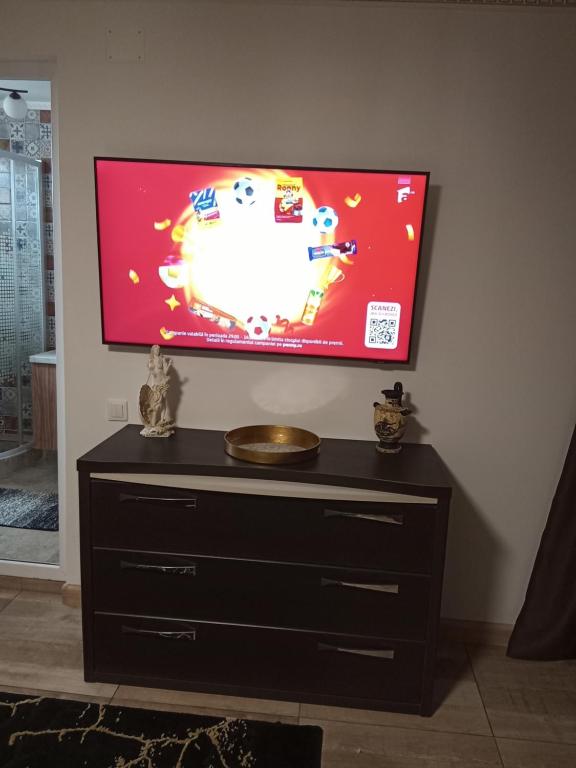 TV a/nebo společenská místnost v ubytování Kallithea