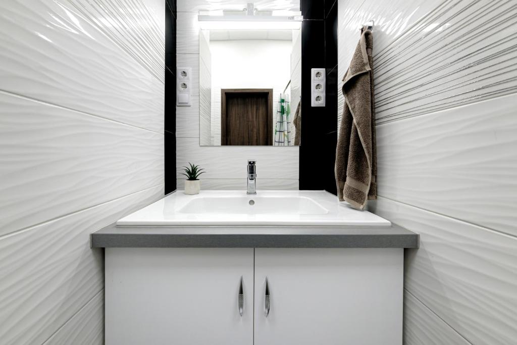 Soho Downtown Apartment 1066 Budapest, Teréz körút 6 kép - 1