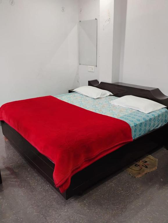 Postel nebo postele na pokoji v ubytování HOTEL GRAND GLORRYy