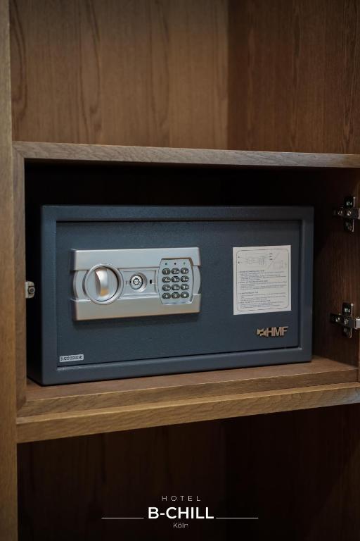 B-Chill Cologne - Resim 21