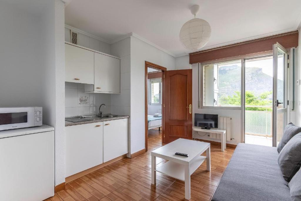 La Arena Apartamentos Zierbena - 山景公寓