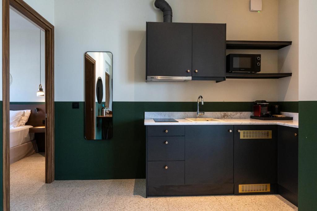 Evripidou 7 - Kalamata Mediterranean Suites - Resim 19