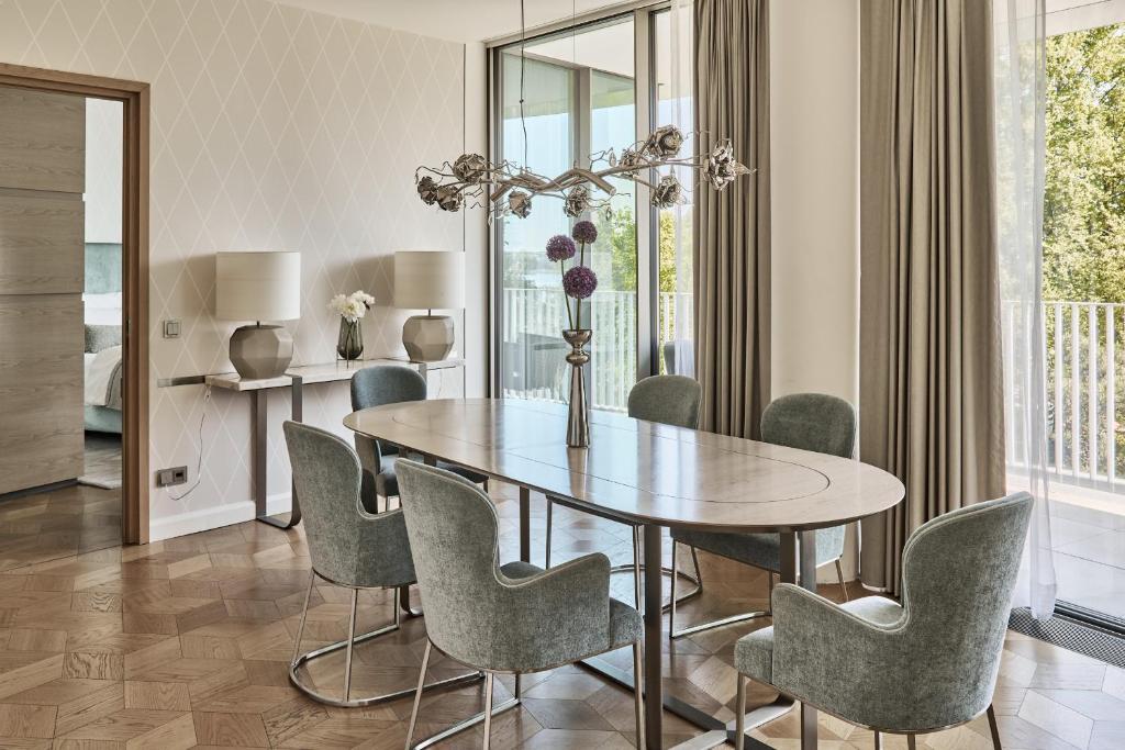 The Fontenay Hamburg - Resim 22