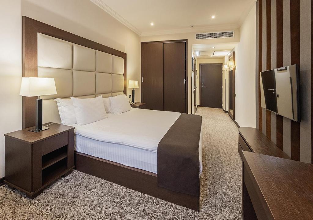 National by Stellar Hotels, Yerevan - 豪华王室