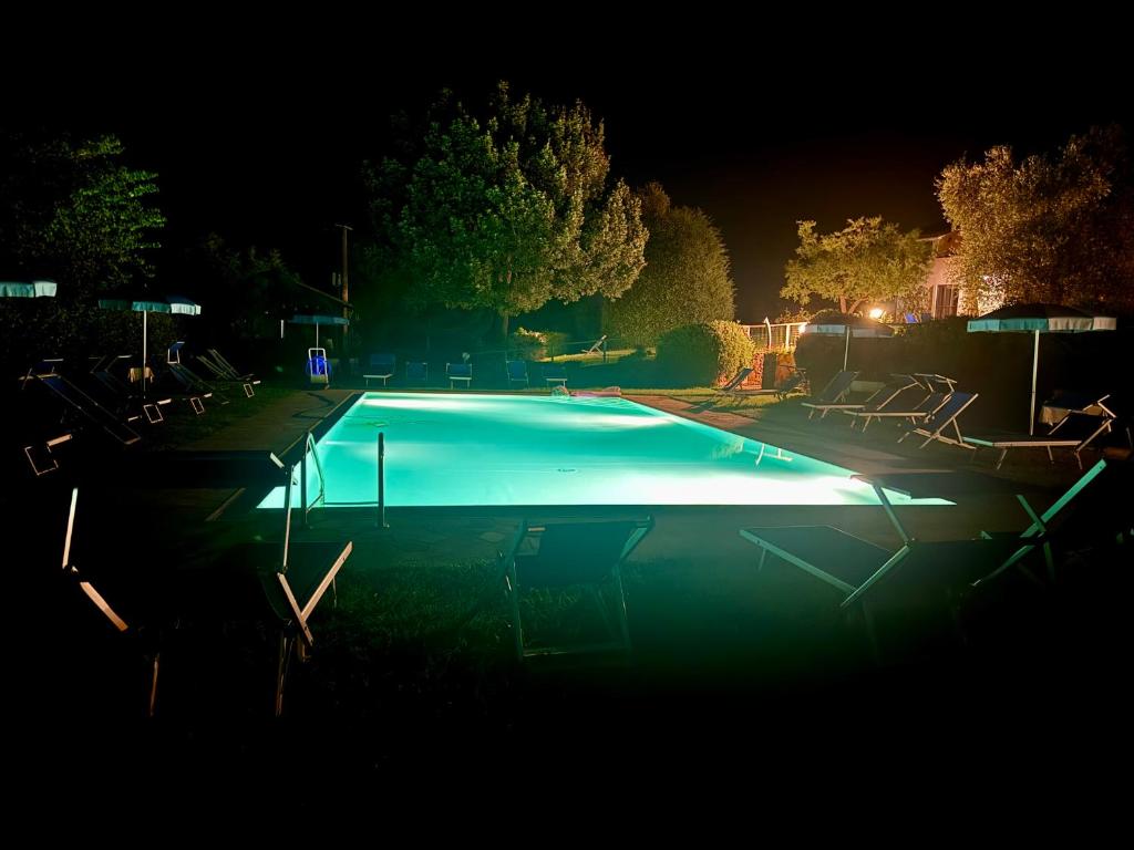 Bazén v ubytování I Puntoni Agriturismo nebo v jeho okolí