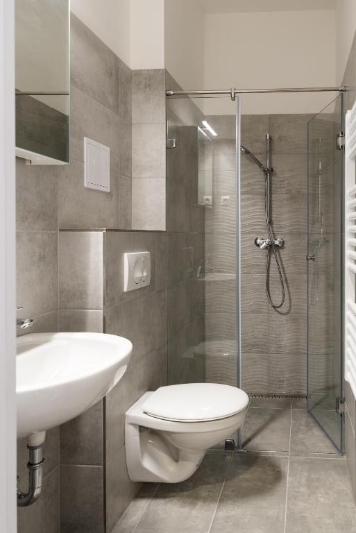 Széchenyi Center - Resim 7