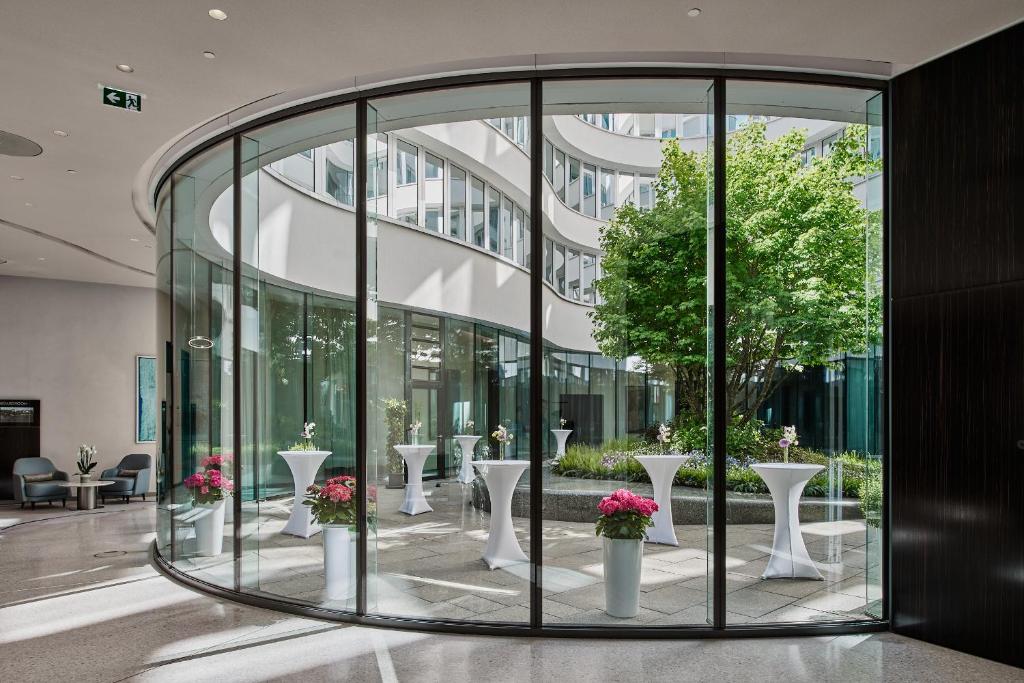 The Fontenay Hamburg - Resim 44